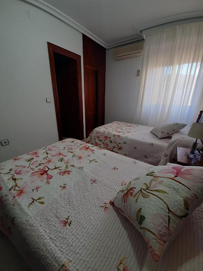 Hostal Restaurante El Abad Abadia Bagian luar foto